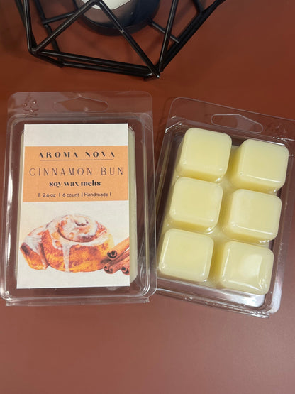 CINNAMON BUN Wax Melt! Strong scented soy wax melt long lasting home fragrance, Non-toxic Wax Tarts, Home Fragrance Essentials